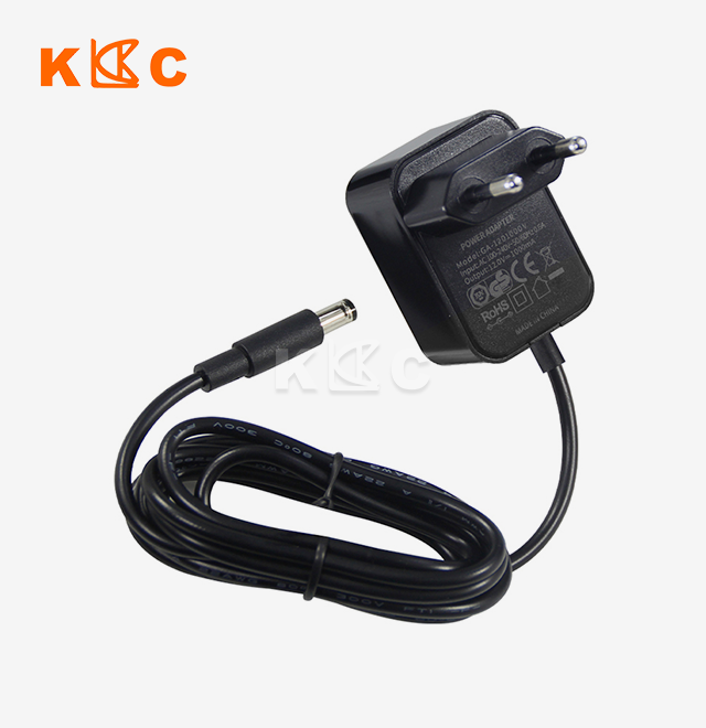 AC DC-fonto 12v
