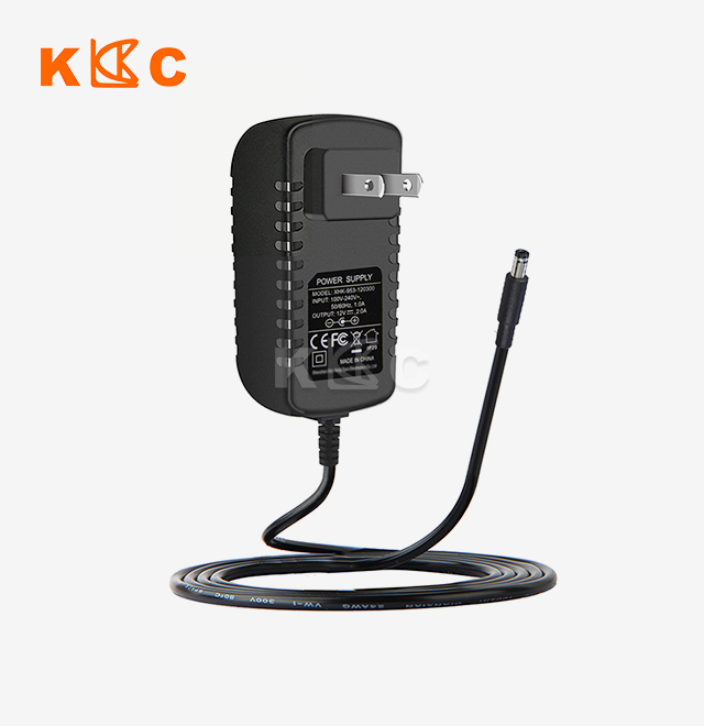universala AC-adaptilo
